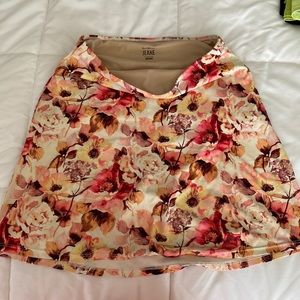 KORTNI JEANE swim skirt size Medium